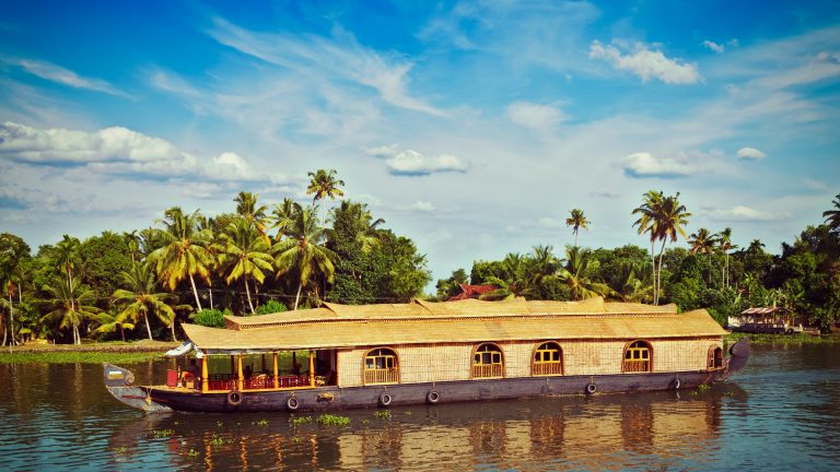 Luxury Houseboats in Kerala