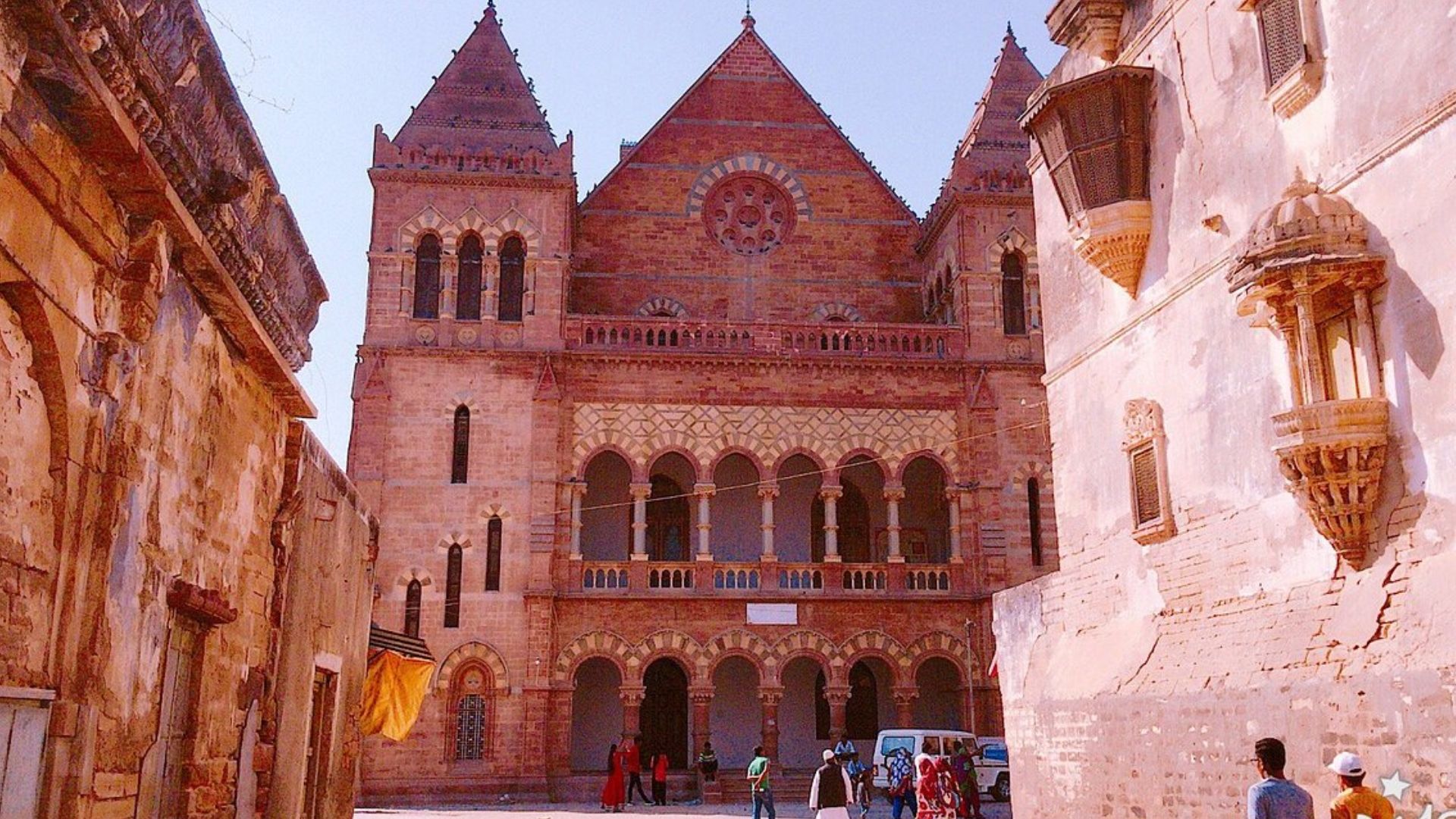 aina-mahal
