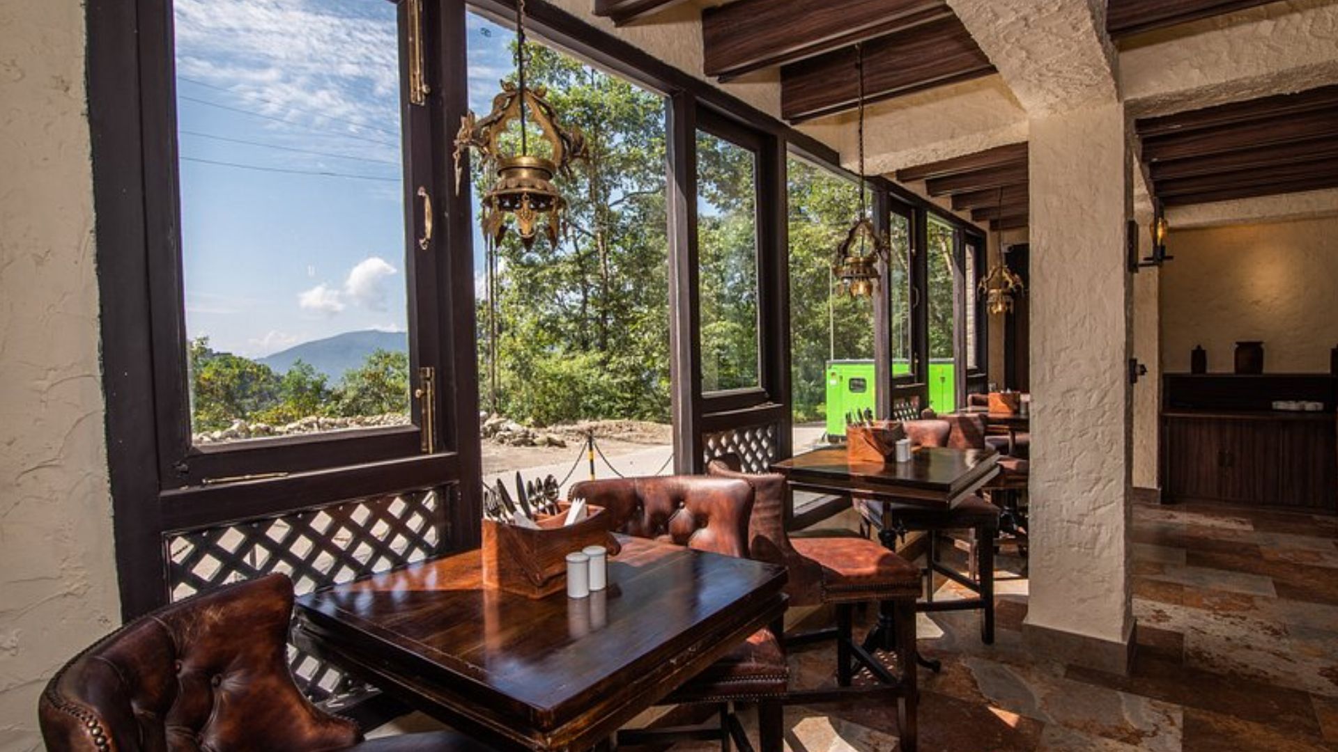 lhasa-newar-kitchen-gangtok